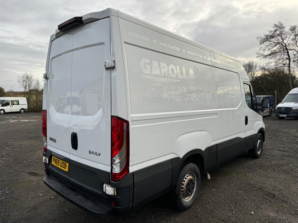 IVECO DAILY  35S14V MWB Van. Euro 6. Tows 3.5T 2019