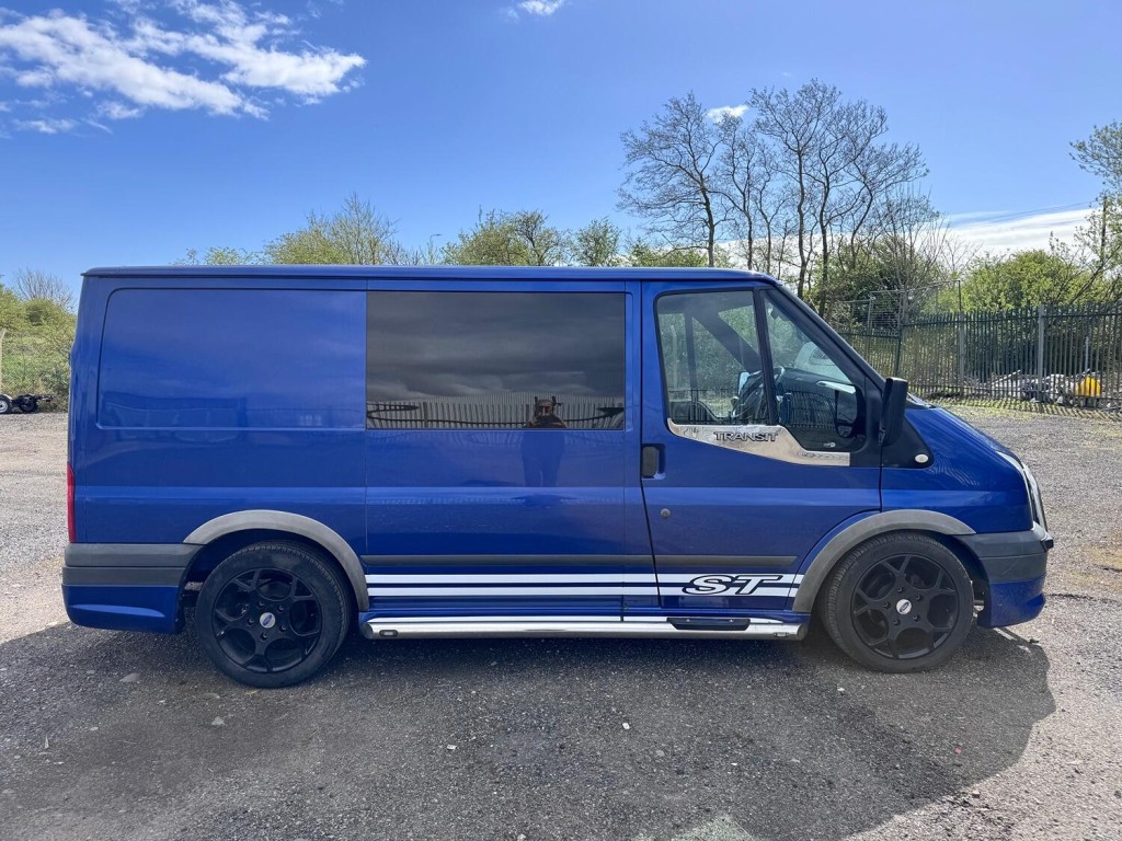 FORD TRANSIT 2.2 TDCi 140 Sport. Genuine 2012