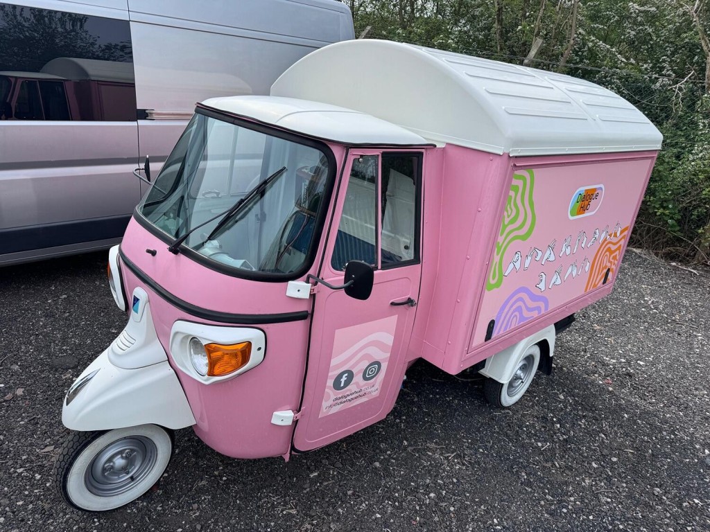 PIAGGIO APE Tuk Tuk. Coffee Van. 400 Classic. Food Truck. Mobile Business. 2018