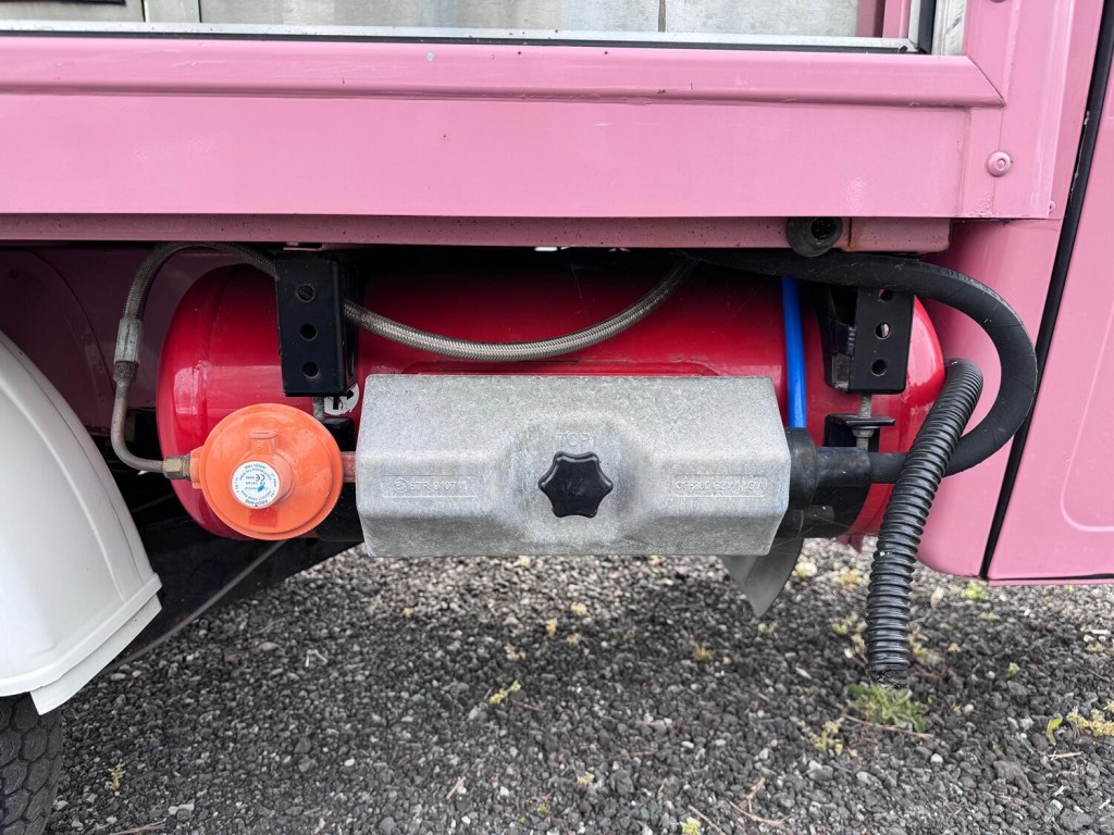 PIAGGIO APE Tuk Tuk. Coffee Van. 400 Classic. Food Truck. Mobile Business. 2018