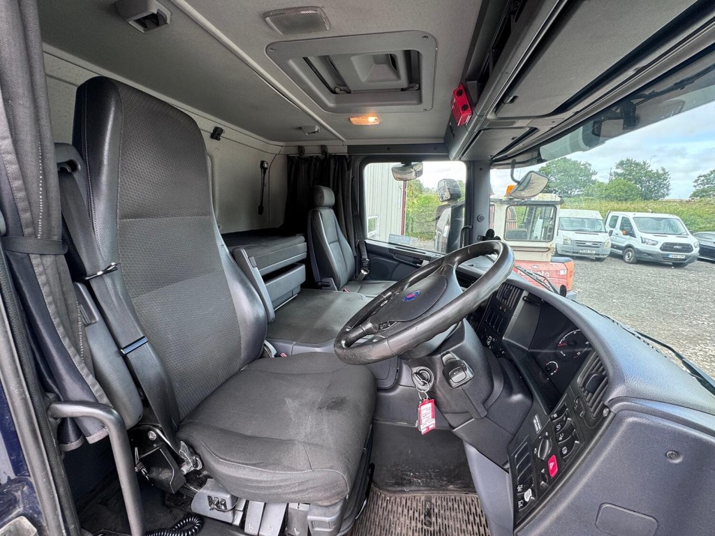 SCANIA P SERIES P420 Transporter Engineering EVO 11/12 Car Transporter. 2013