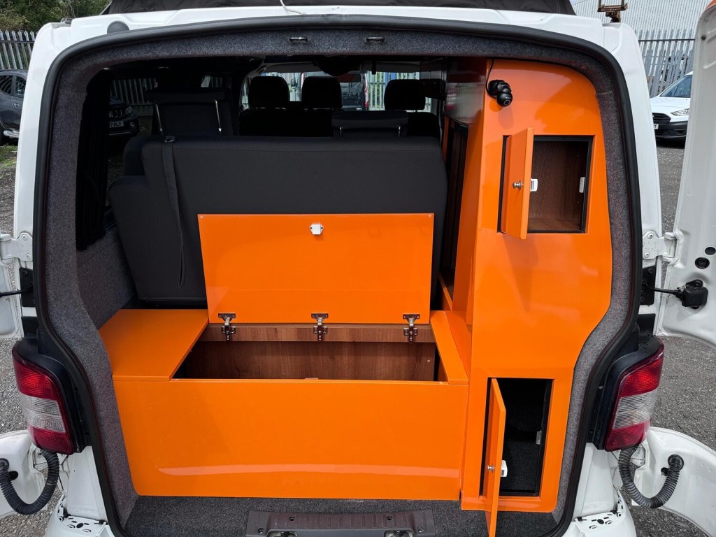 VOLKSWAGEN T5 CAMPER 2.0 TDI. Pop Top. 4 Berth. Heater. Swivel Seat. Leisure Battery. 2015
