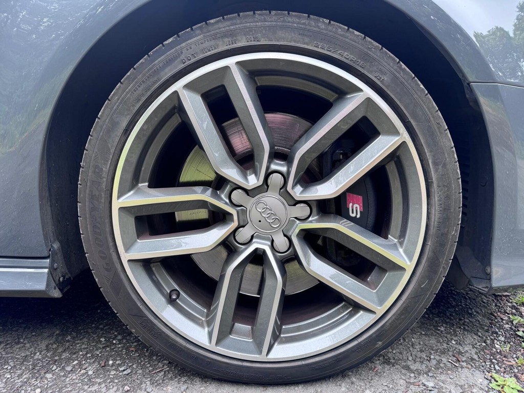 AUDI S3 2.0 TFSI Quattro S Tronic 5 Door. Auto. 42k. FSH. Leather. Appleplay.  2016