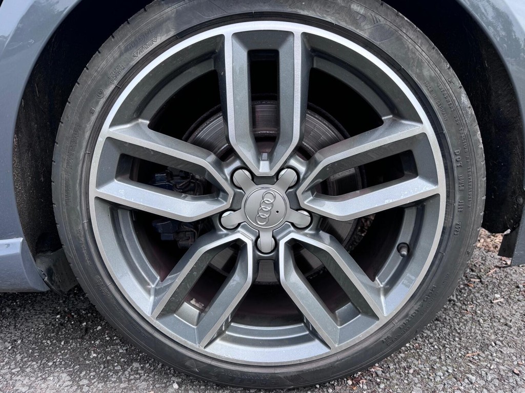 AUDI S3 2.0 TFSI Quattro S Tronic 5 Door. Auto. 42k. FSH. Leather. Appleplay.  2016