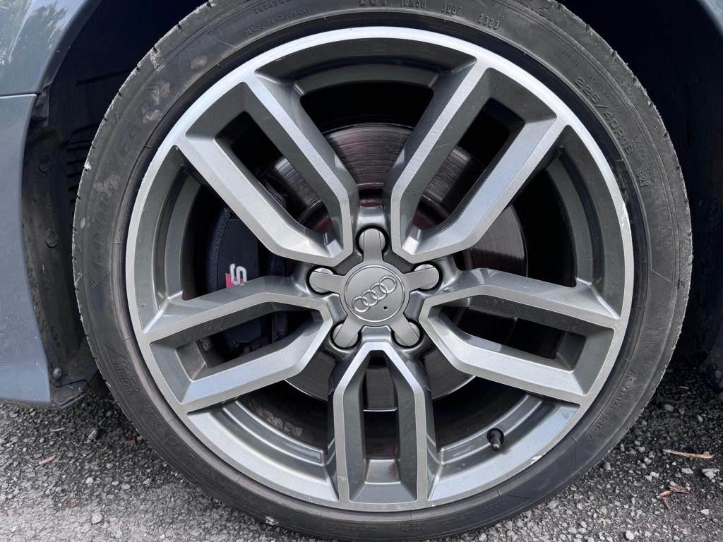 AUDI S3 2.0 TFSI Quattro S Tronic 5 Door. Auto. 42k. FSH. Leather. Appleplay.  2016