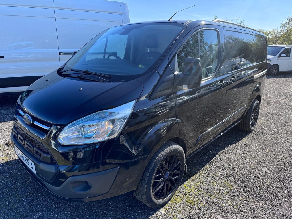 FORD TRANSIT CUSTOM 2.2 TDCi 290 Limited. 18