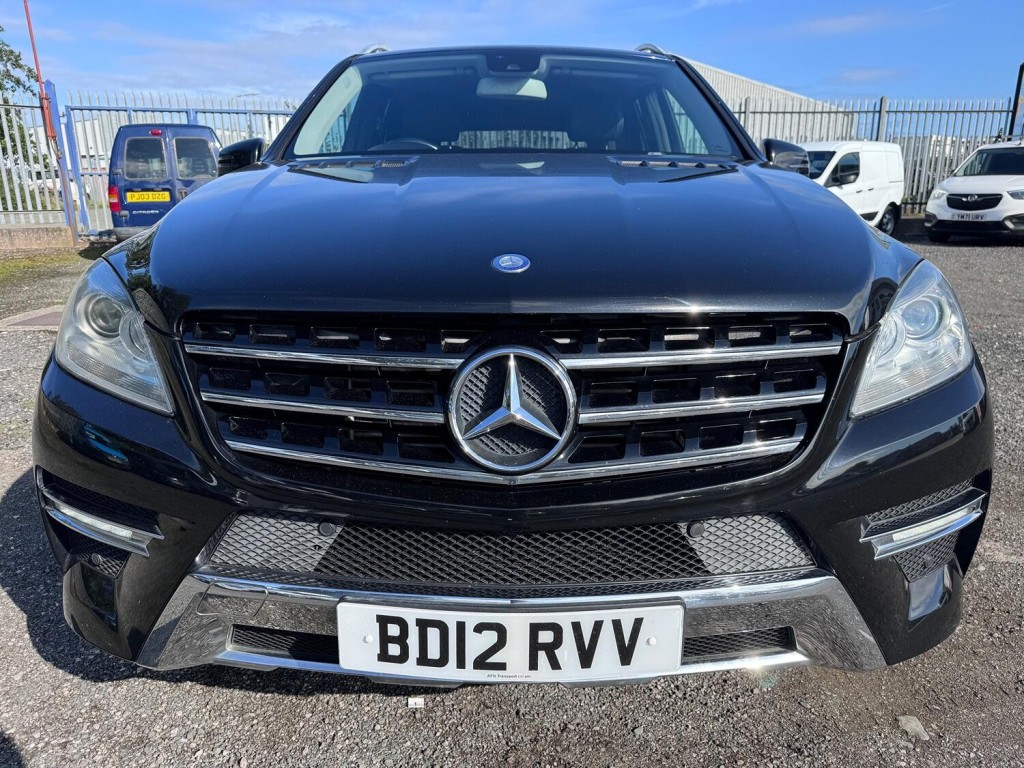 MERCEDES-BENZ M CLASS 3.0 ML350 V6 BlueTEC Sport. AMG Pack. Leather. Nav. Cruise. Camera. £224.71x 48 Months on Finance. 2012