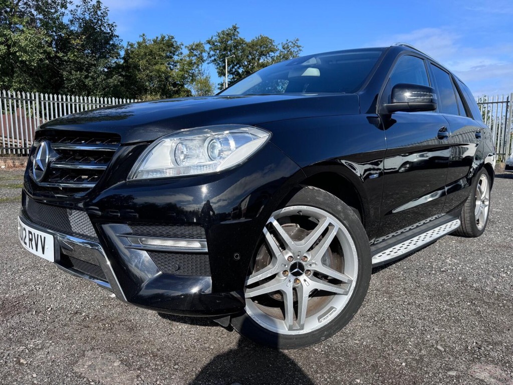 MERCEDES-BENZ M CLASS 3.0 ML350 V6 BlueTEC Sport. AMG Pack. Leather. Nav. Cruise. Camera. £224.71x 48 Months on Finance. 2012