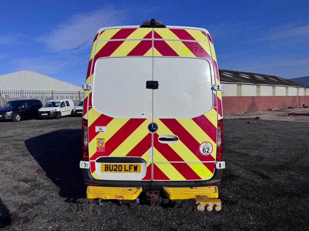 MERCEDES-BENZ SPRINTER 2.1 316 CDI On Board Power Compressor Van. Utility Van. 2020
