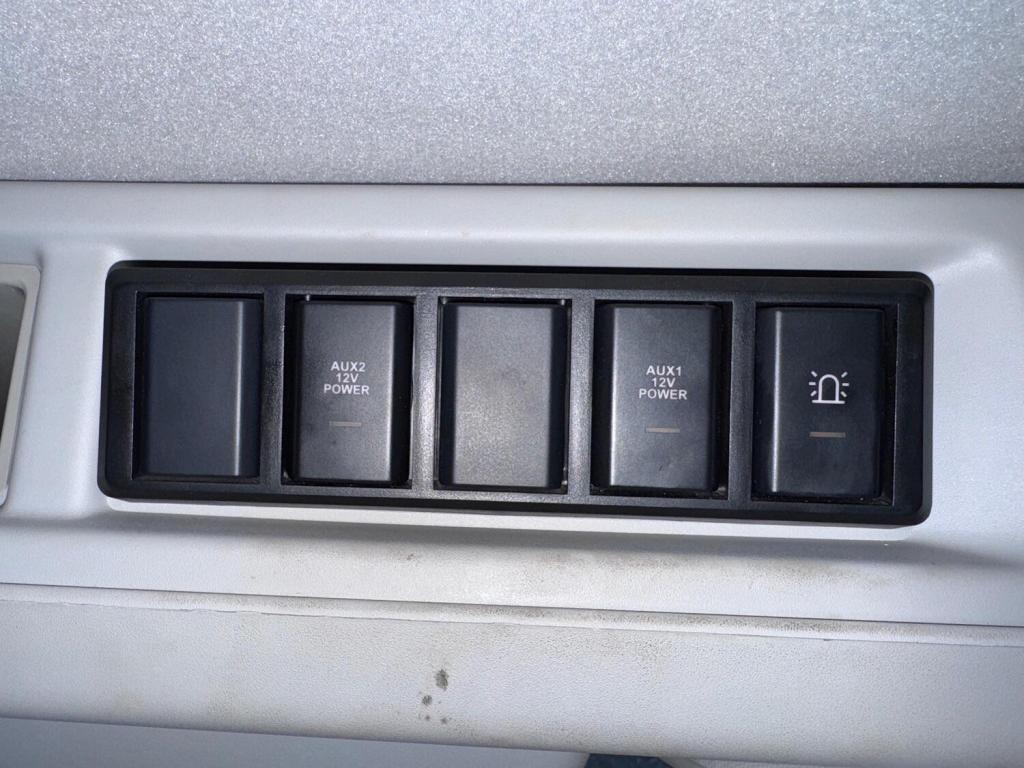 FORD TRANSIT 2.0 Transit Trend Van 350 L3H3 2.0L EcoBlue 130PS RWD 6 Speed Manual 2021