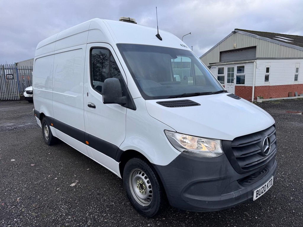 MERCEDES-BENZ SPRINTER 316 MWB RWD Power Van. On Board Compressor + Generator. £347.25 Per Month 2020