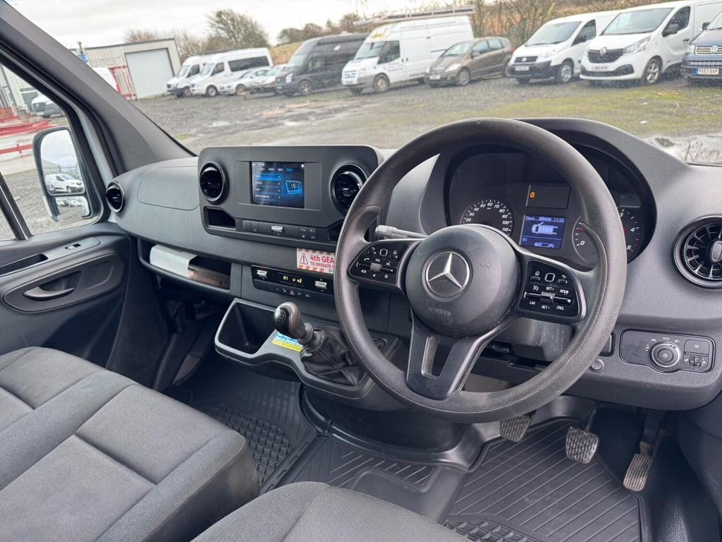 MERCEDES-BENZ SPRINTER 316 MWB RWD Power Van. On Board Compressor + Generator. £347.25 Per Month 2020