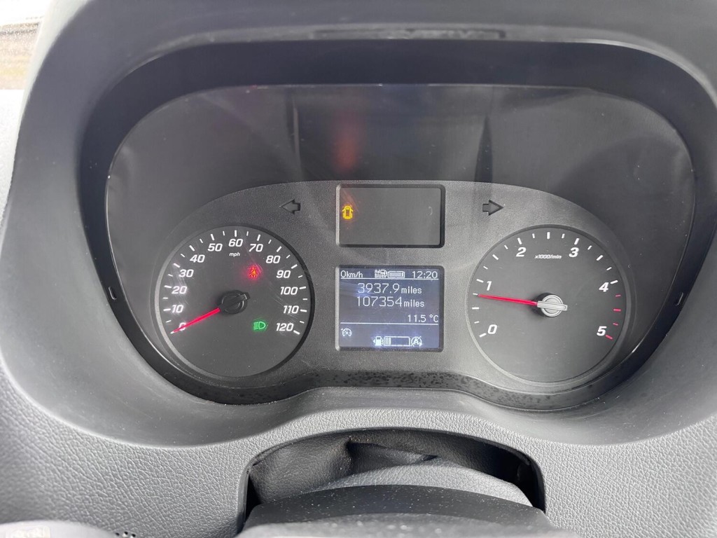 MERCEDES-BENZ SPRINTER 316 MWB RWD Power Van. On Board Compressor + Generator. £347.25 Per Month 2020