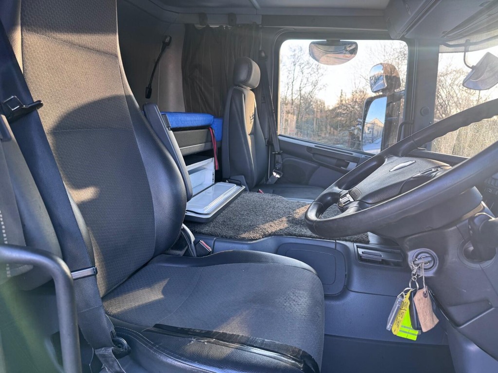 SCANIA P SERIES P410 6x2 Transporter Engineering EVO 8 Car Transporter  2016