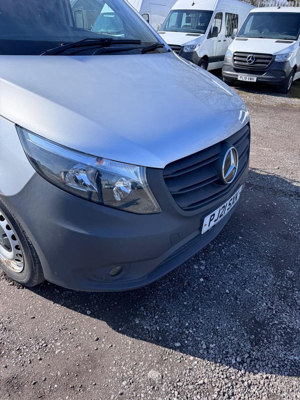 MERCEDES-BENZ VITO 1.7 114 CDI Progressive. Aircon. Cruise. Reverse Cam. FMBSH. 2021