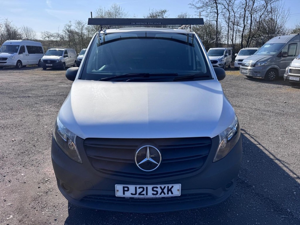 MERCEDES-BENZ VITO 1.7 114 CDI Progressive. Aircon. Cruise. Reverse Cam. FMBSH. 2021