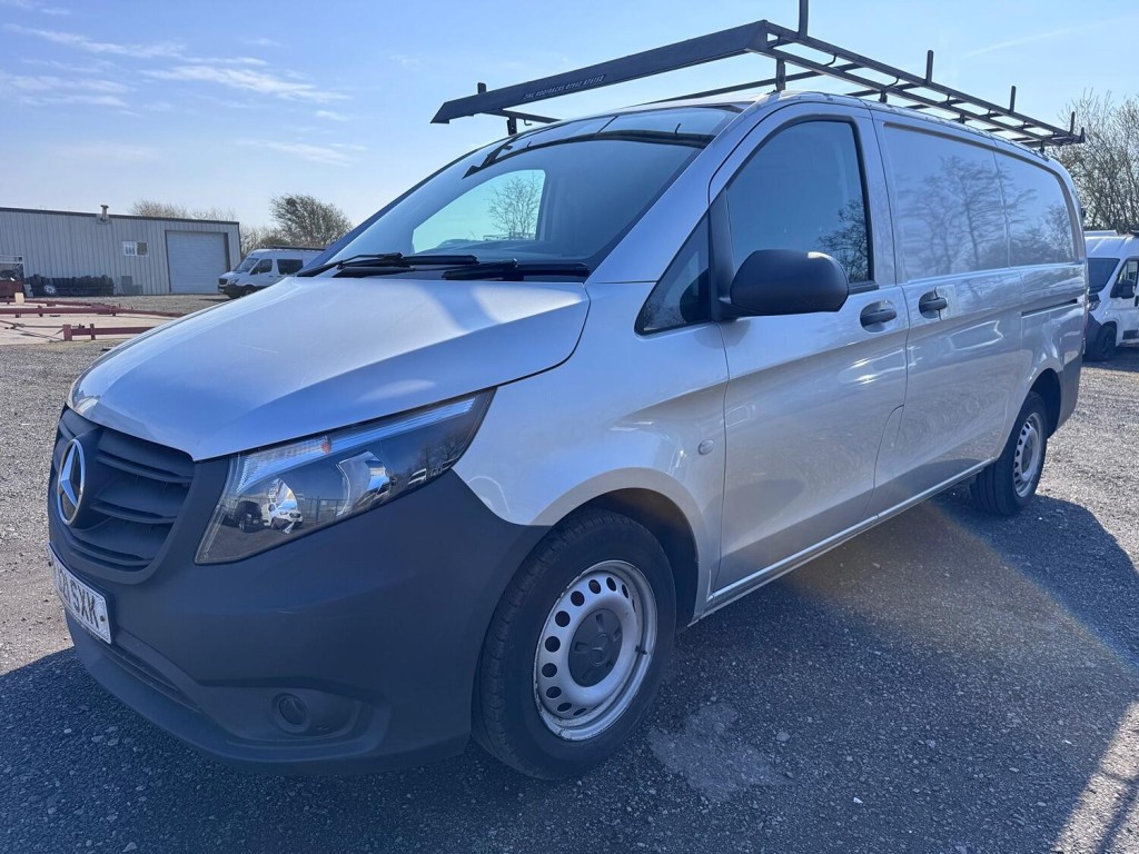MERCEDES-BENZ VITO 1.7 114 CDI Progressive. Aircon. Cruise. Reverse Cam. FMBSH. 2021