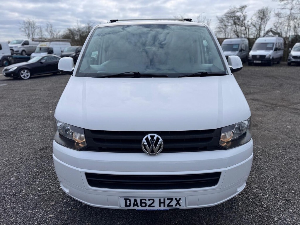 VOLKSWAGEN T5 T28 102 TDI CAMPERVAN R&R Bed. Diesel Heater. Dometic Sink & Hob. LG Fridge.  2012
