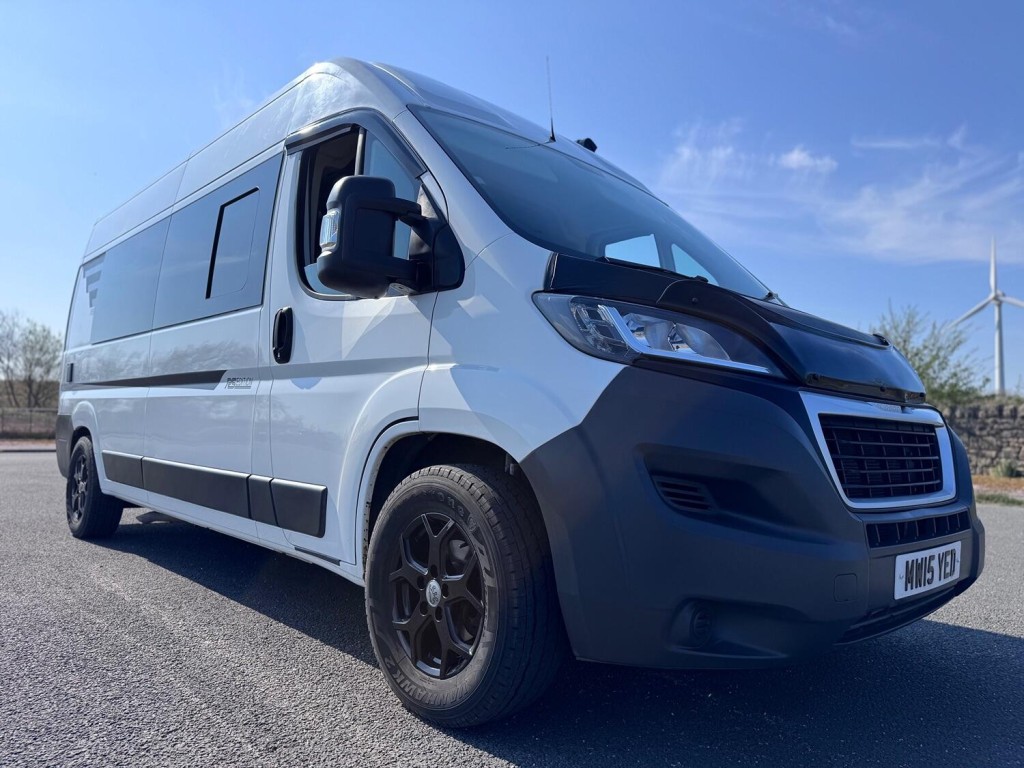 PEUGEOT BOXER 2.2 HDi LWB Campervan. 2 Berth. Solar. Maxifan. 56K. AC. Awning. New Build 2015
