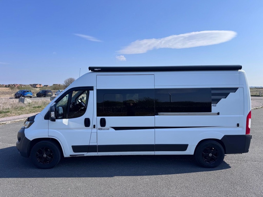 PEUGEOT BOXER 2.2 HDi LWB Campervan. 2 Berth. Solar. Maxifan. 56K. AC. Awning. New Build 2015