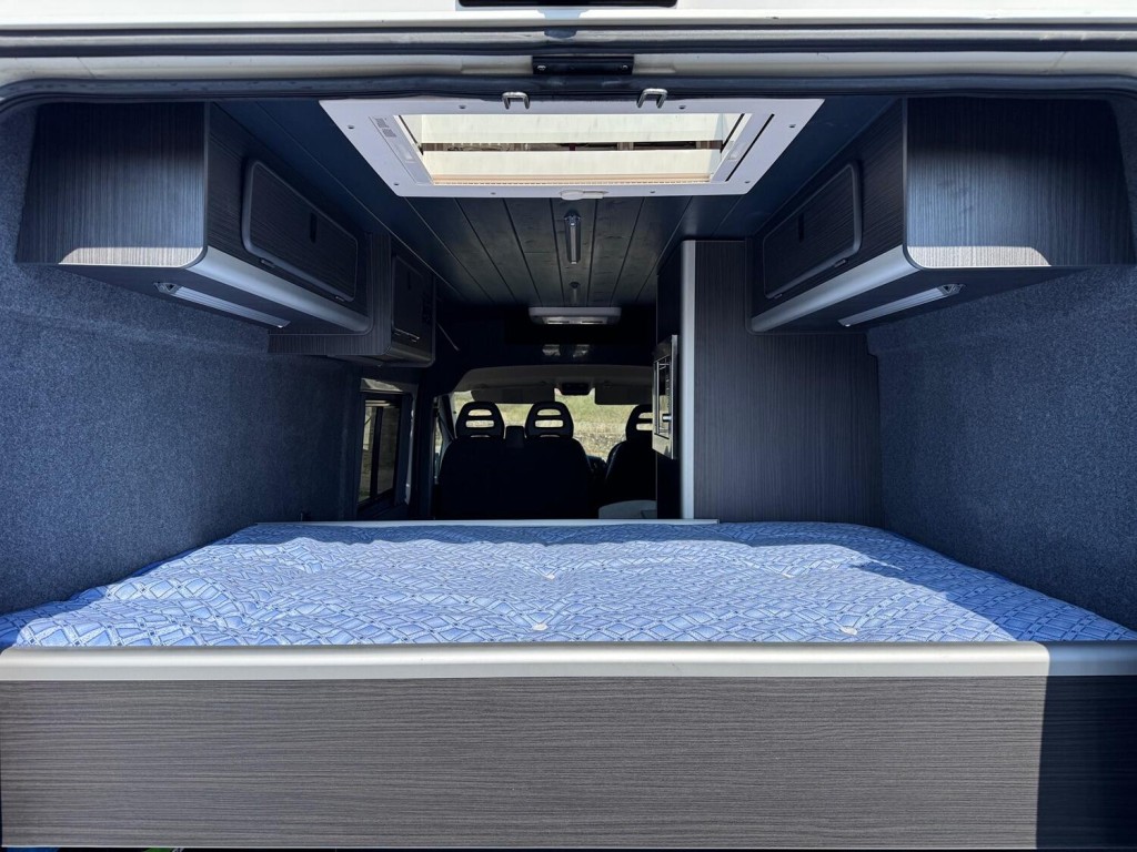 PEUGEOT BOXER 2.2 HDi LWB Campervan. 2 Berth. Solar. Maxifan. 56K. AC. Awning. New Build 2015