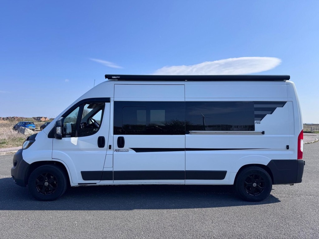 PEUGEOT BOXER 2.2 HDi LWB Campervan. 2 Berth. Solar. Maxifan. 56K. AC. Awning. New Build 2015
