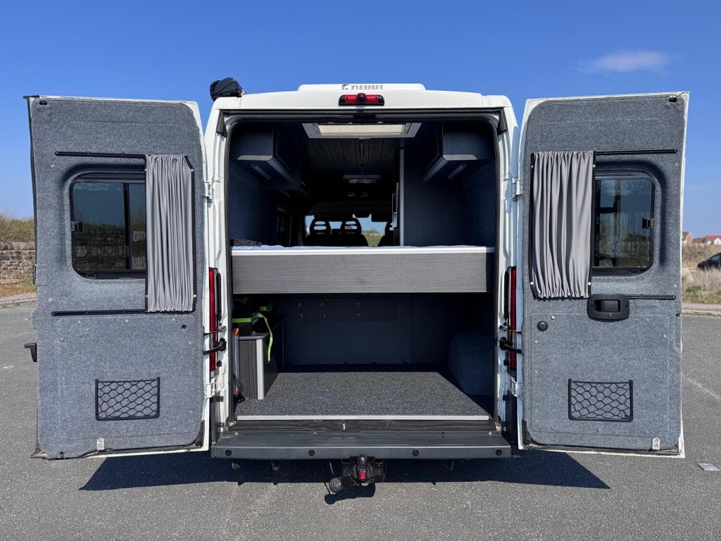 PEUGEOT BOXER 2.2 HDi LWB Campervan. 2 Berth. Solar. Maxifan. 56K. AC. Awning. New Build 2015