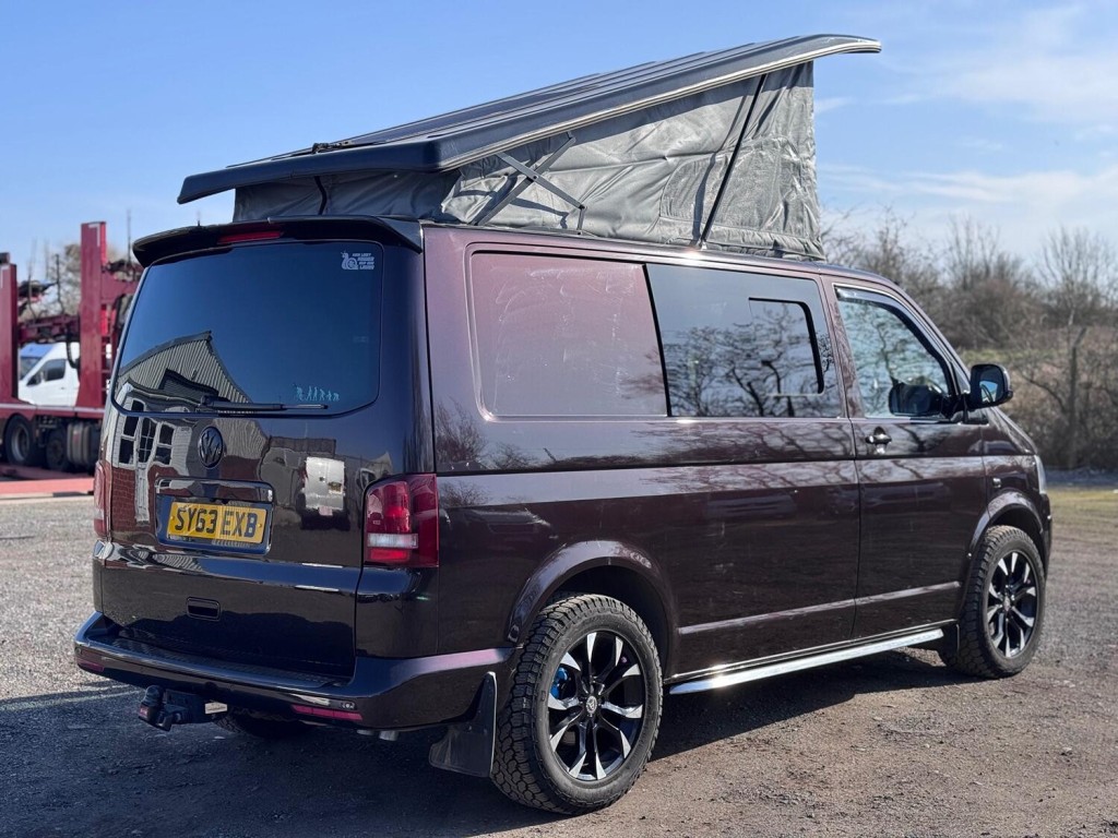 VOLKSWAGEN T5 CAMPER 2.0 TDI T32 Trendline 4Motion Pop Top Campervan Dayvan. 4 Berth. Difflock. Kitcken. RIB Bed. Raspber 2013