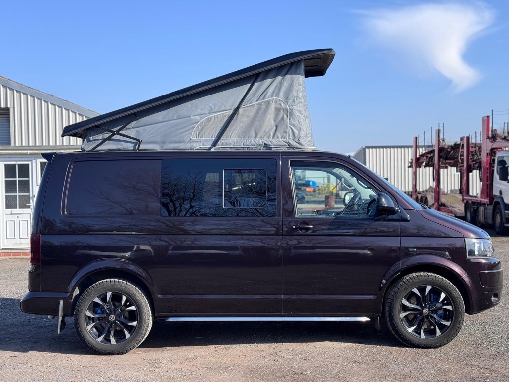 VOLKSWAGEN T5 CAMPER 2.0 TDI T32 Trendline 4Motion Pop Top Campervan Dayvan. 4 Berth. Difflock. Kitcken. RIB Bed. Raspber 2013
