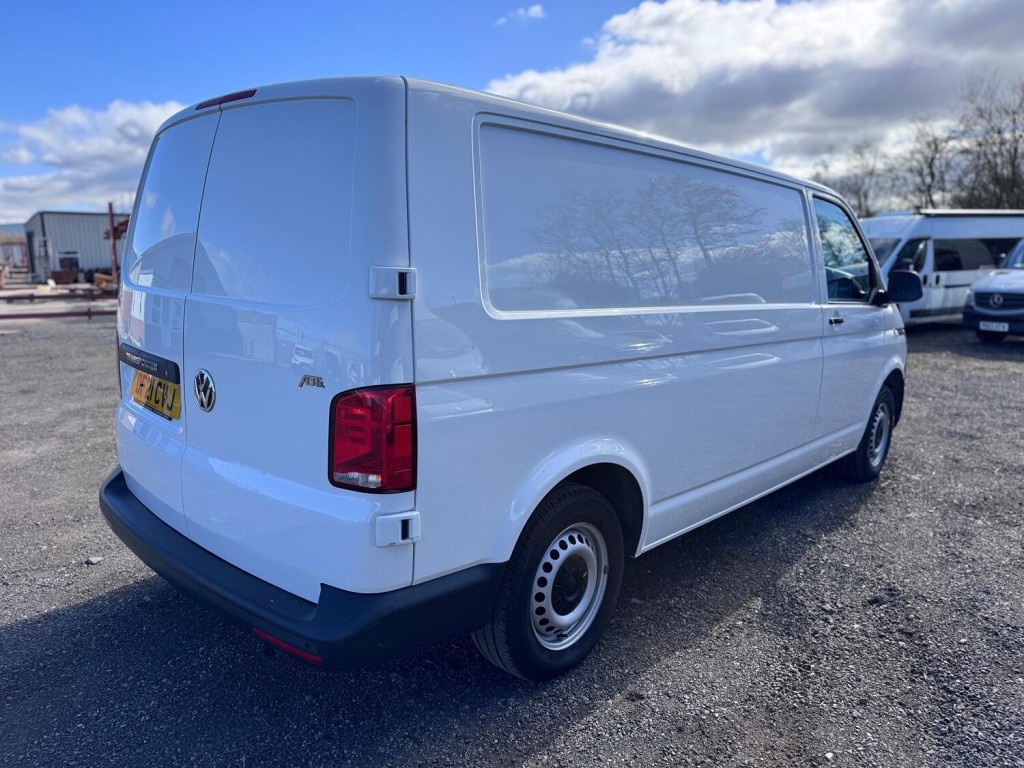 VOLKSWAGEN TRANSPORTER T6.1 T32 E-Transporter. AC. Appleplay. Heated Seats. £196.37 Per Month. 2021