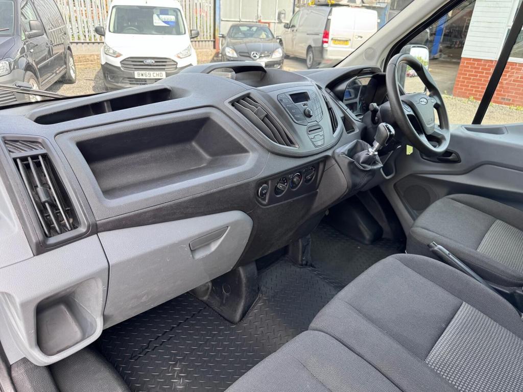 FORD TRANSIT TIPPER 2.0 350 EcoBlue Double Cab. Twin Rear Wheels. NO VAT. Grey Metallic. 2020