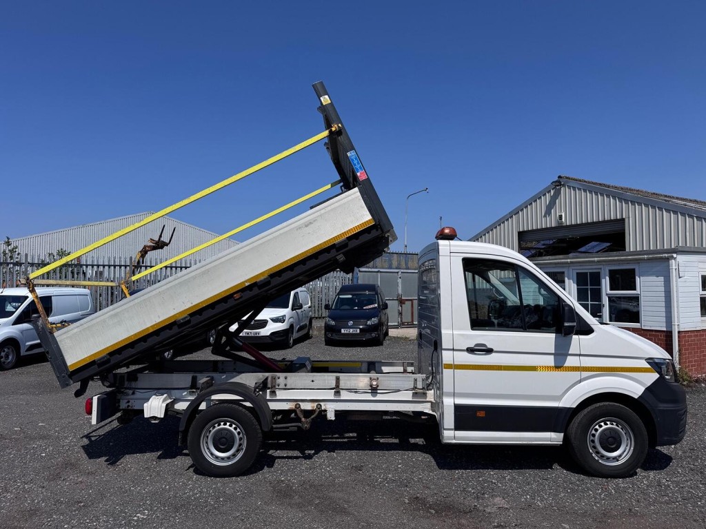 VOLKSWAGEN CRAFTER 2.0 TDI CR35 Startline Tipper. 140BHP.1 Owner.  2021
