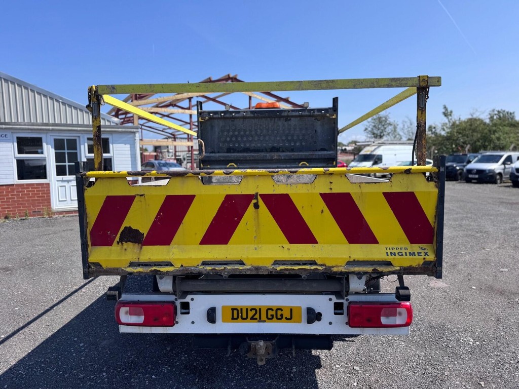 VOLKSWAGEN CRAFTER 2.0 TDI CR35 Startline Tipper. 140BHP.1 Owner.  2021