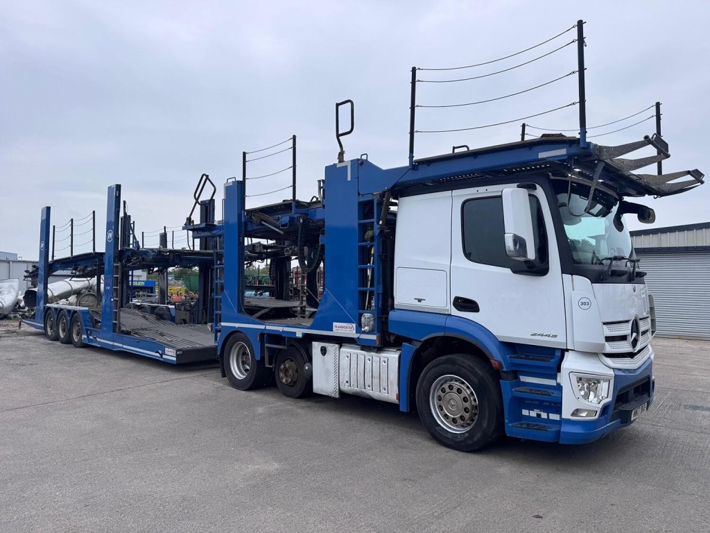 View MERCEDES-BENZ ACTROS 2443 6x2 Transporter Engineering EVO 8 Car Transporter Trailer. Euro 6 