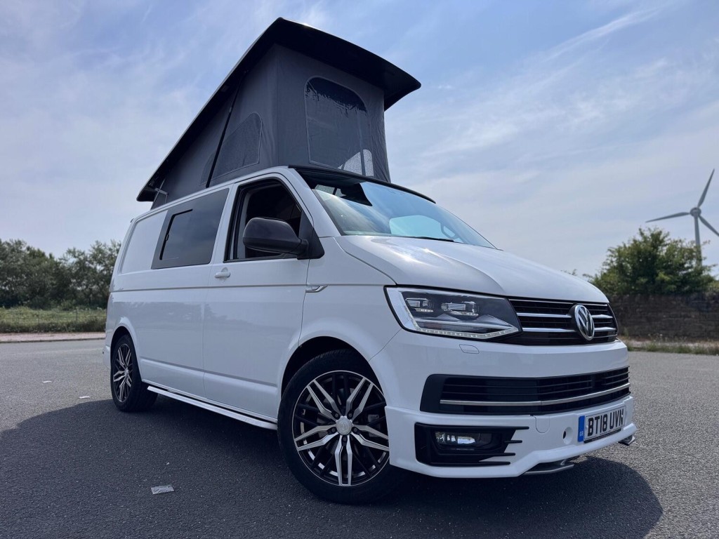View VOLKSWAGEN TRANSPORTER SPORTLINE 2.0 BiTDI T32 BlueMotion Tech Sportline POPTOP