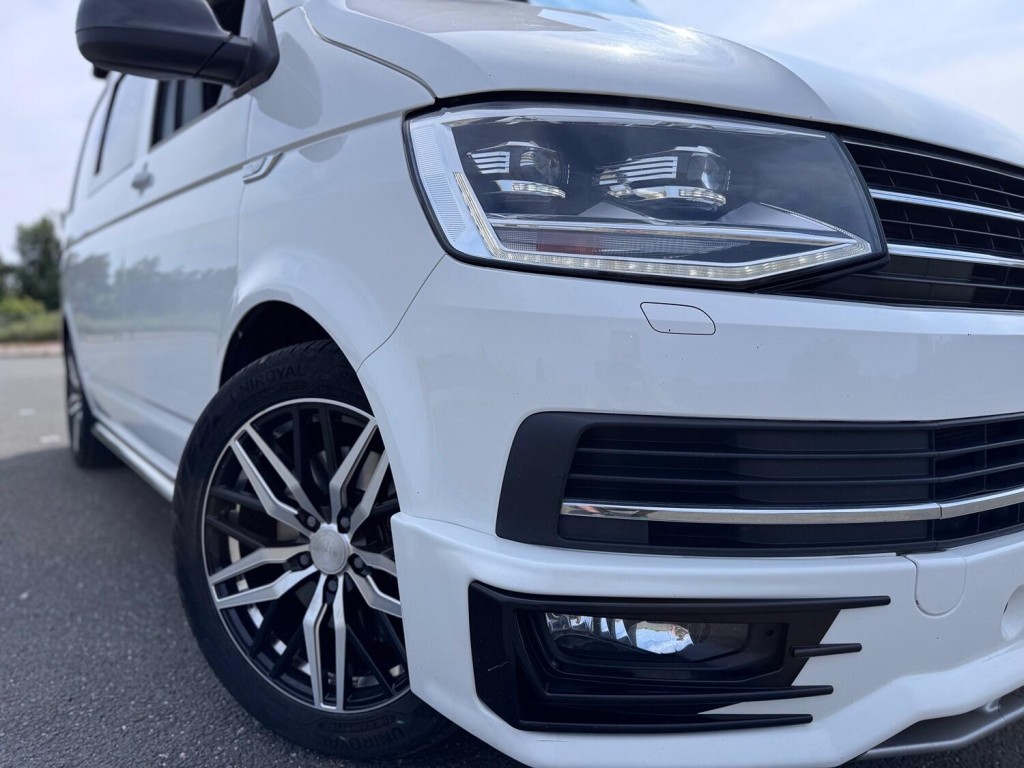 View VOLKSWAGEN TRANSPORTER SPORTLINE 2.0 BiTDI T32 BlueMotion Tech Sportline POPTOP