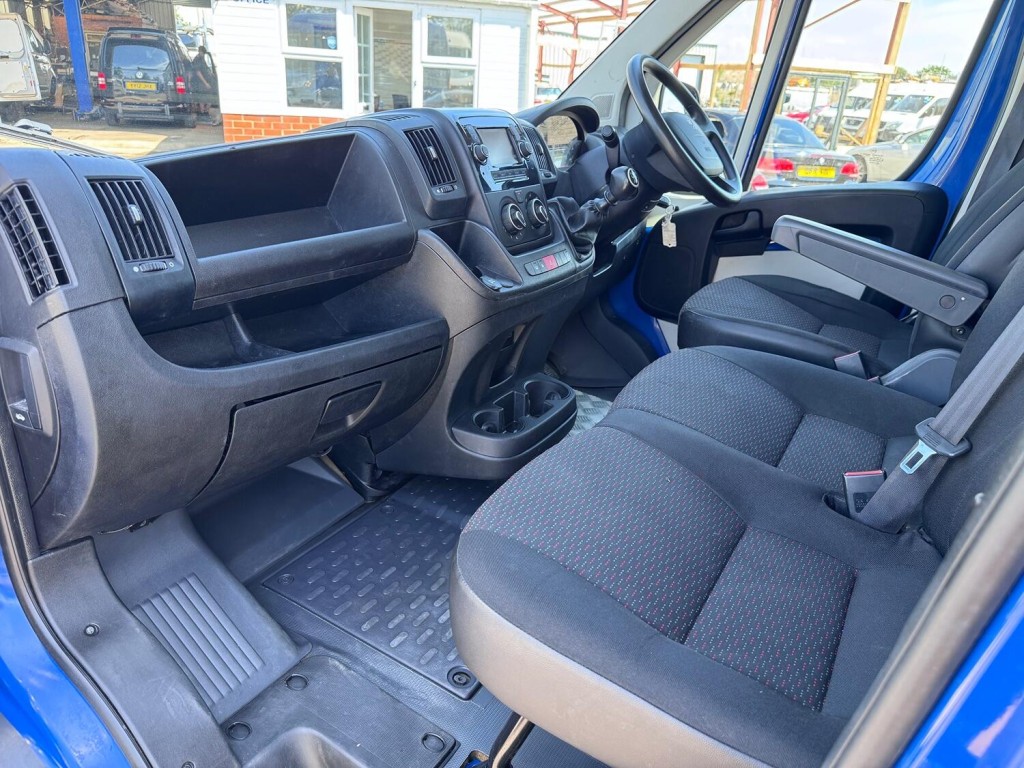 PEUGEOT BOXER Professional 2.0 Blue HDI LWB Van. L3H2. FSH. NAV. AC. Cruise 2019