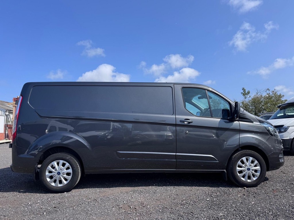 FORD TRANSIT CUSTOM 2.0 Transit Custom Limited Van 300 L2 2.0L EcoBlue 130PS FWD 6 Speed Manual 2023