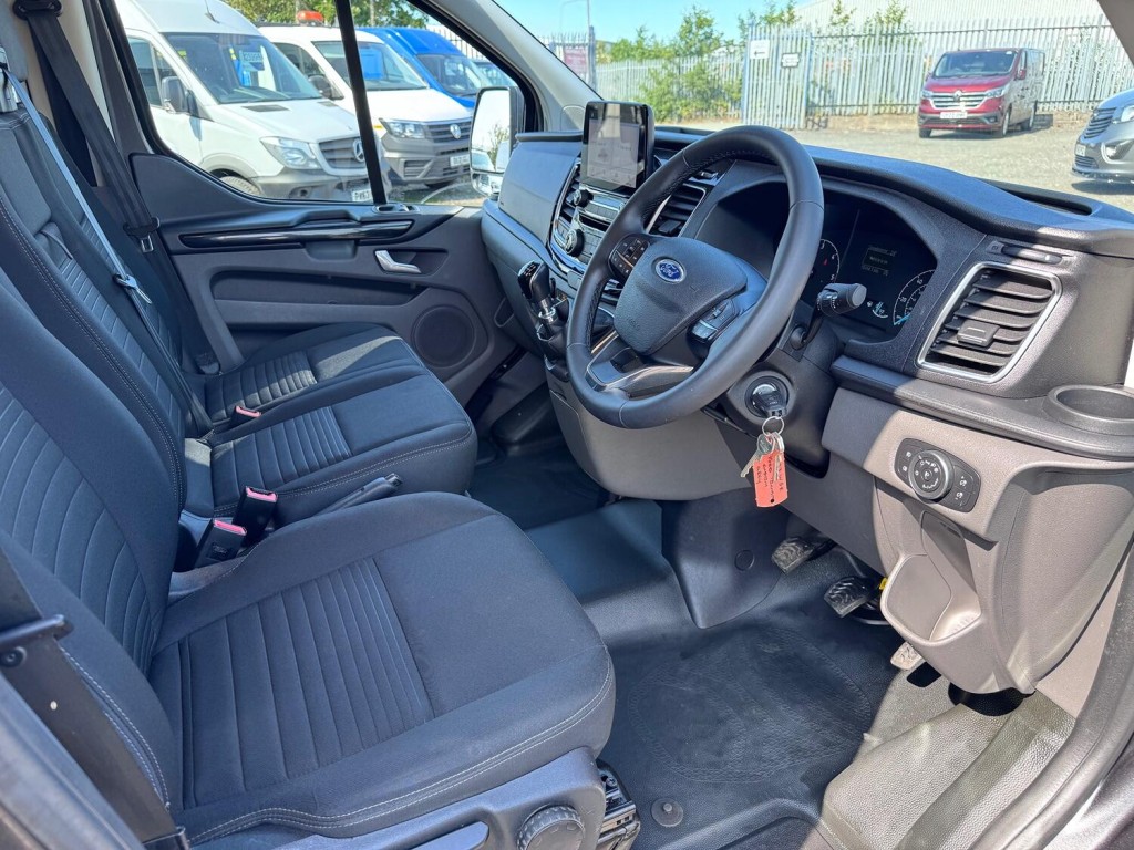 FORD TRANSIT CUSTOM 2.0 Transit Custom Limited Van 300 L2 2.0L EcoBlue 130PS FWD 6 Speed Manual 2023