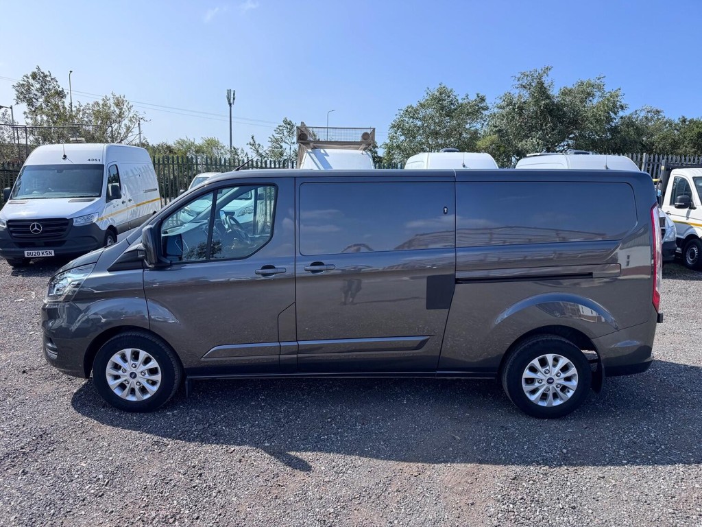 FORD TRANSIT CUSTOM 2.0 Transit Custom Limited Van 300 L2 2.0L EcoBlue 130PS FWD 6 Speed Manual 2023