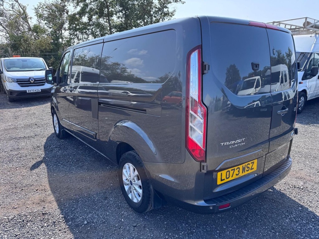 FORD TRANSIT CUSTOM 2.0 Transit Custom Limited Van 300 L2 2.0L EcoBlue 130PS FWD 6 Speed Manual 2023