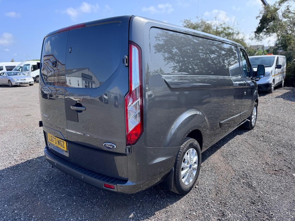 FORD TRANSIT CUSTOM 2.0 Transit Custom Limited Van 300 L2 2.0L EcoBlue 130PS FWD 6 Speed Manual 2023