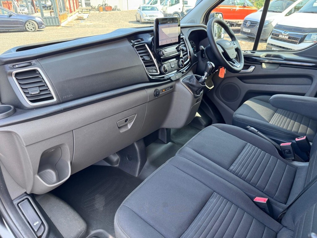 FORD TRANSIT CUSTOM 2.0 Transit Custom Limited Van 300 L2 2.0L EcoBlue 130PS FWD 6 Speed Manual 2023