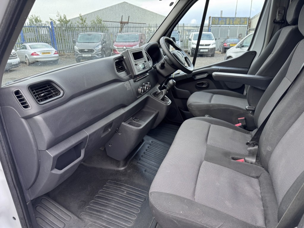 RENAULT MASTER 2.3 RWD LML35 ENERGY dCi 145 Business MY22 2022