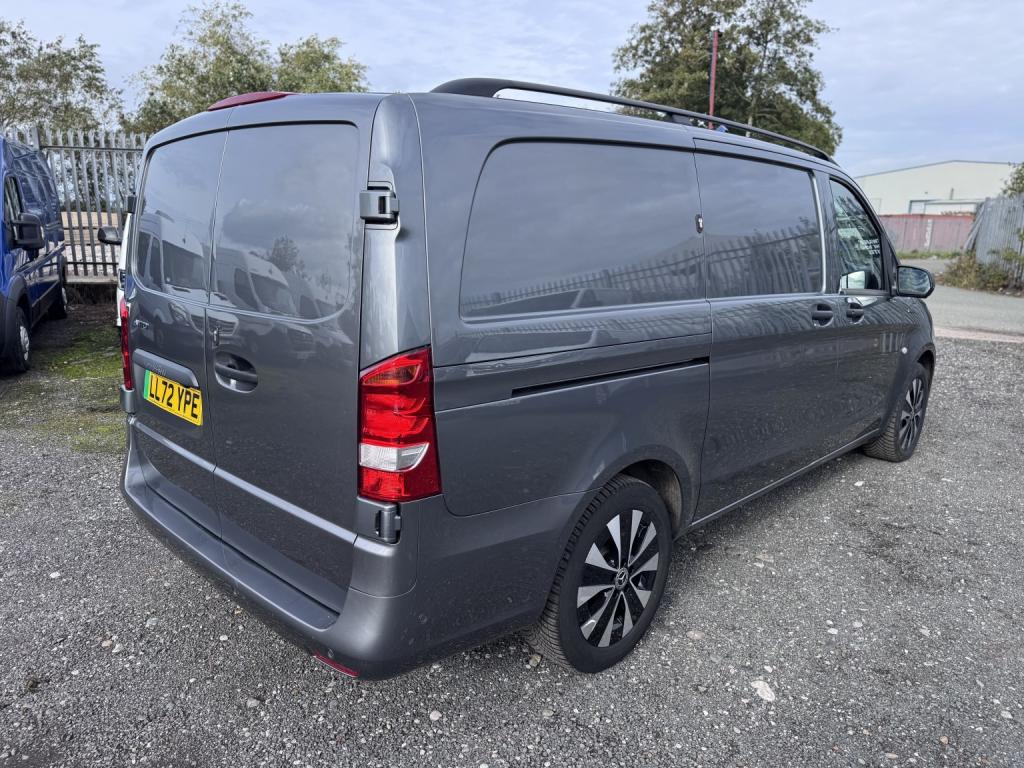 MERCEDES-BENZ EVITO 116 e 66kWh Premium LWB Electric Van. 17996 Miles. Leather. Appleplay. AC 2023