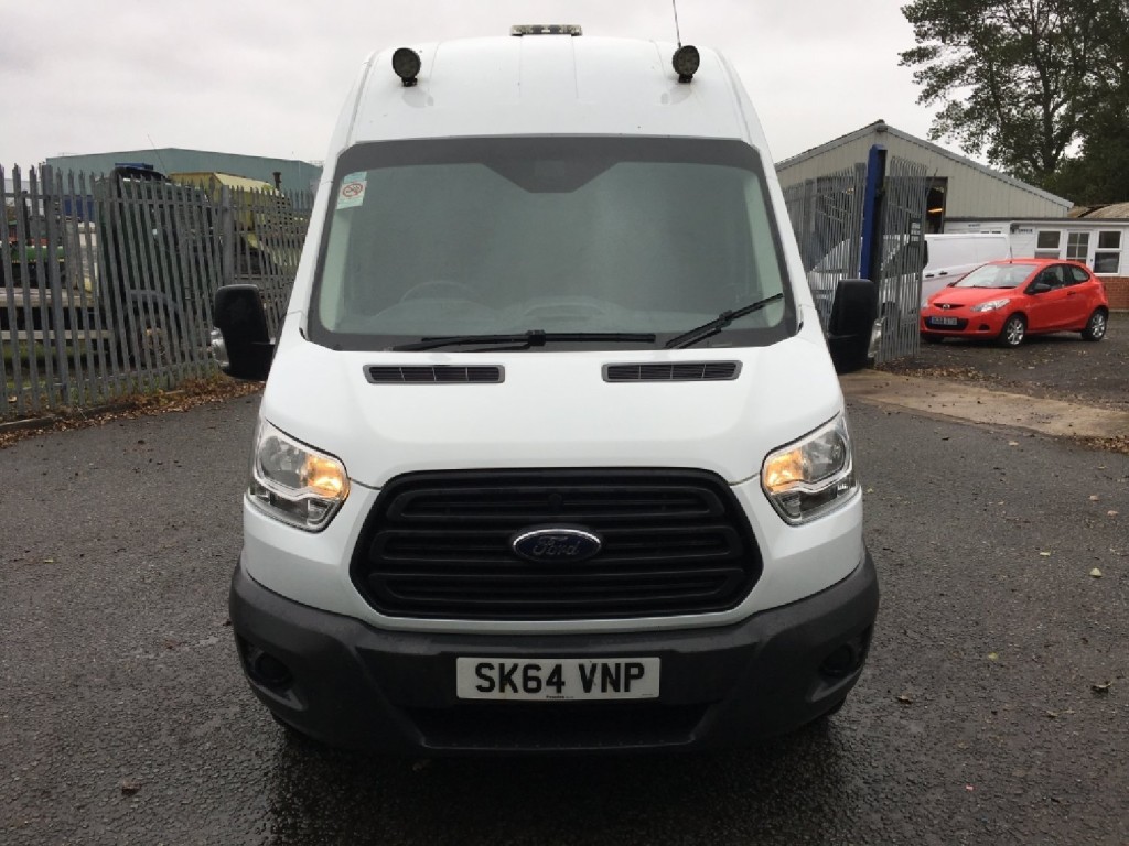 FORD TRANSIT TDCi 125 RWD L3H3 LWB + 110v Inverter. 2014