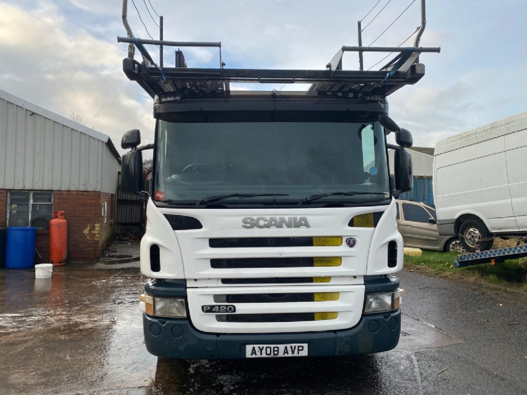 SCANIA P SERIES  420 4x2 Auto with Transporter Engineering Evo 4 Car Transporter. 2008
