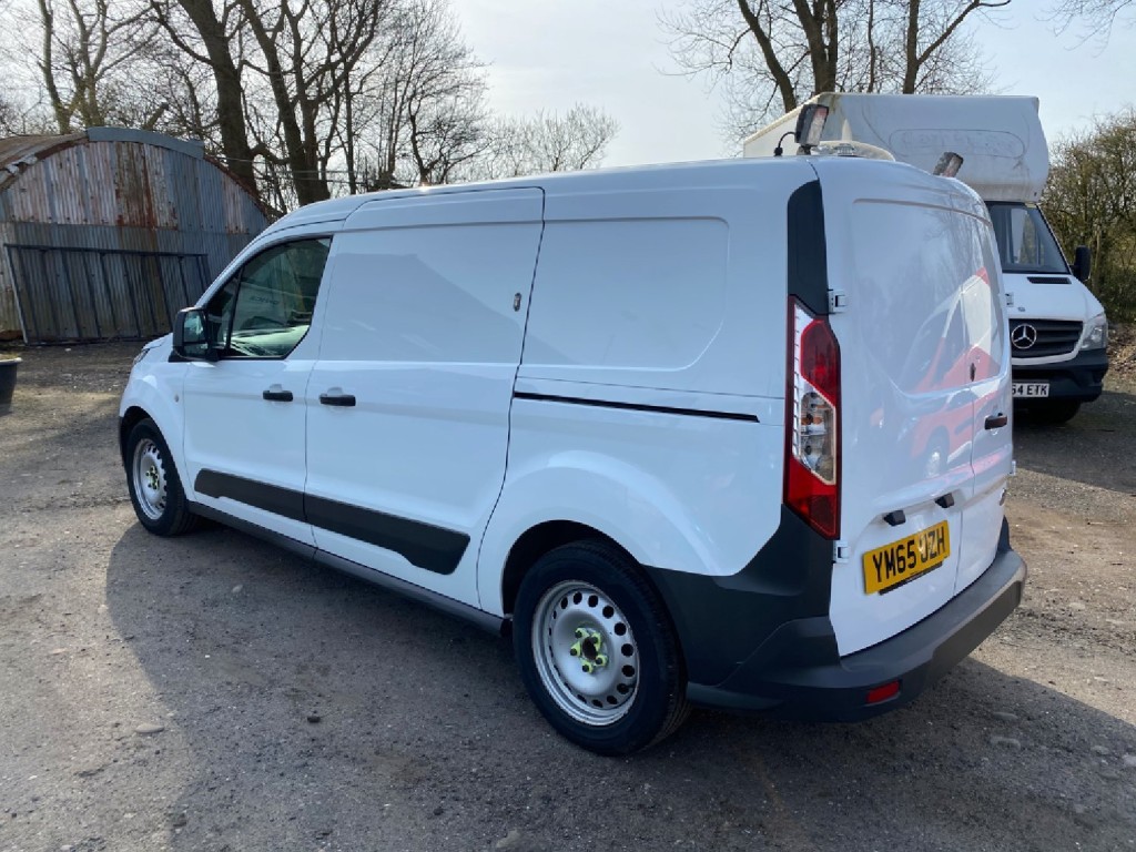 FORD TRANSIT CONNECT TDCi 95 L2H1 LWB 240 with 2500W Inverter and Handwash.  2016