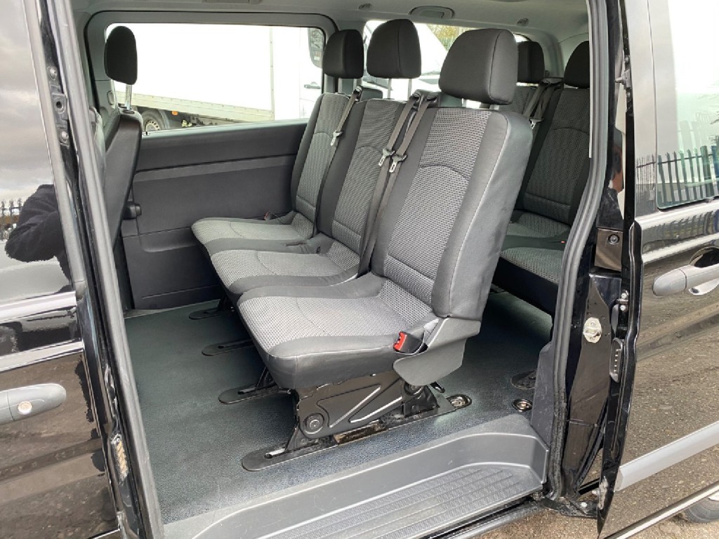 MERCEDES-BENZ VITO 113 CDi BlueEFFICIENCY Traveliner Extra Long 9 Seat  2014