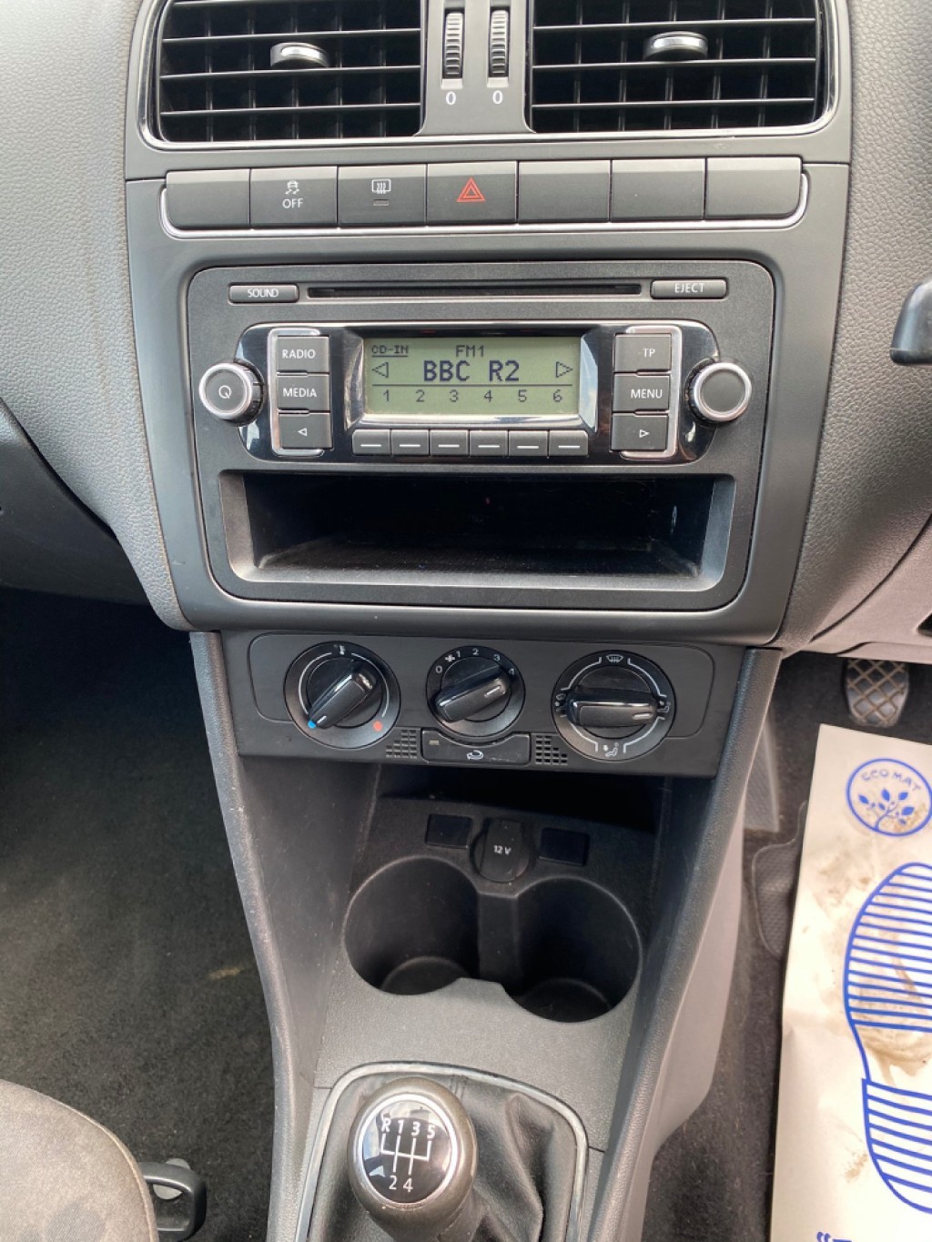 VOLKSWAGEN POLO 60 S 5 Door.  2010
